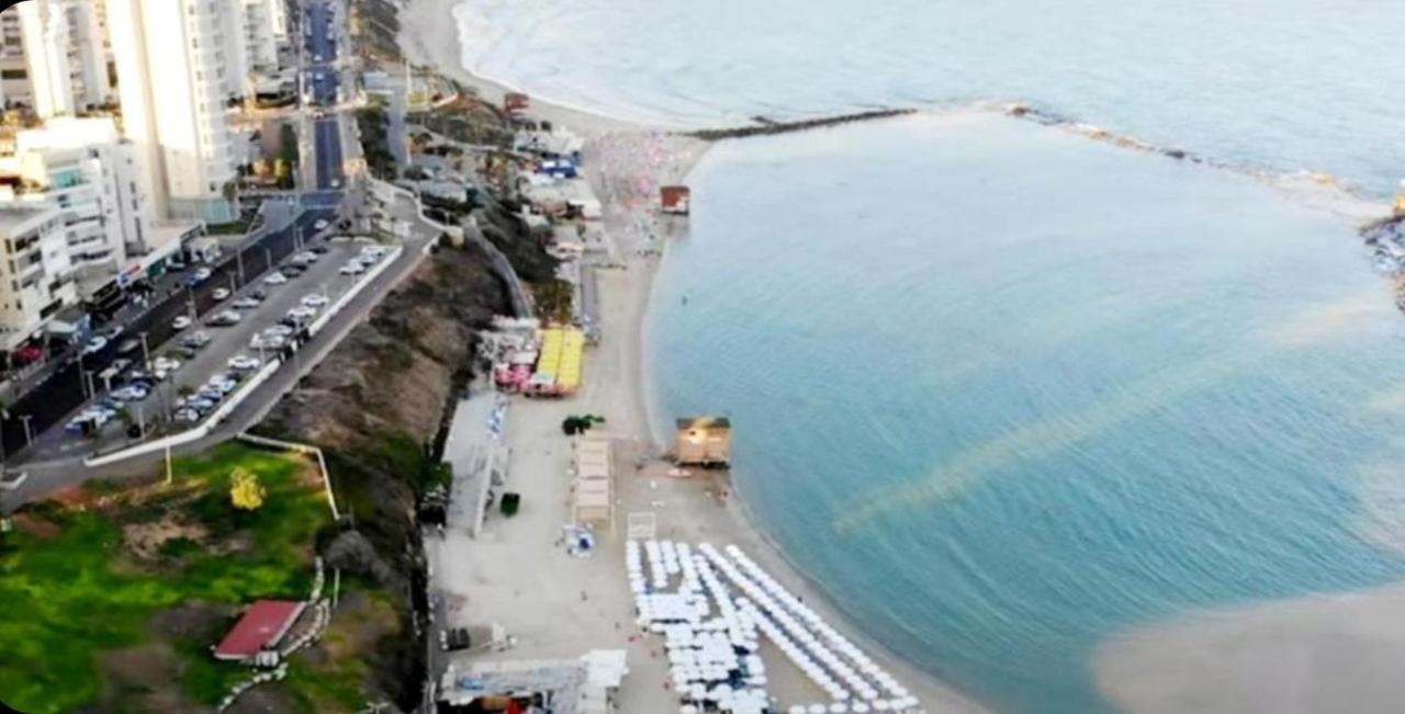 Beachfront Studio Apartment Bat Yam 412 Exterior photo